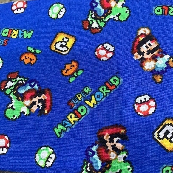 Super Mario Nintendo Cotton Fabric Material fat quarters - Picture 2 of 2